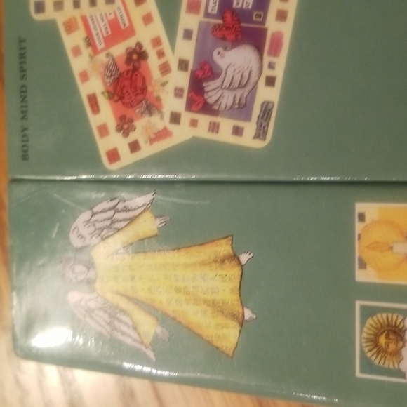 Angel Messages Book & Cards - Picture 16 of 16